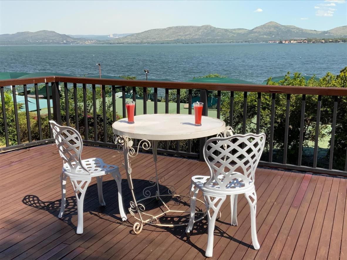 Marina Views Guesthouse Hartbeespoort Exterior foto