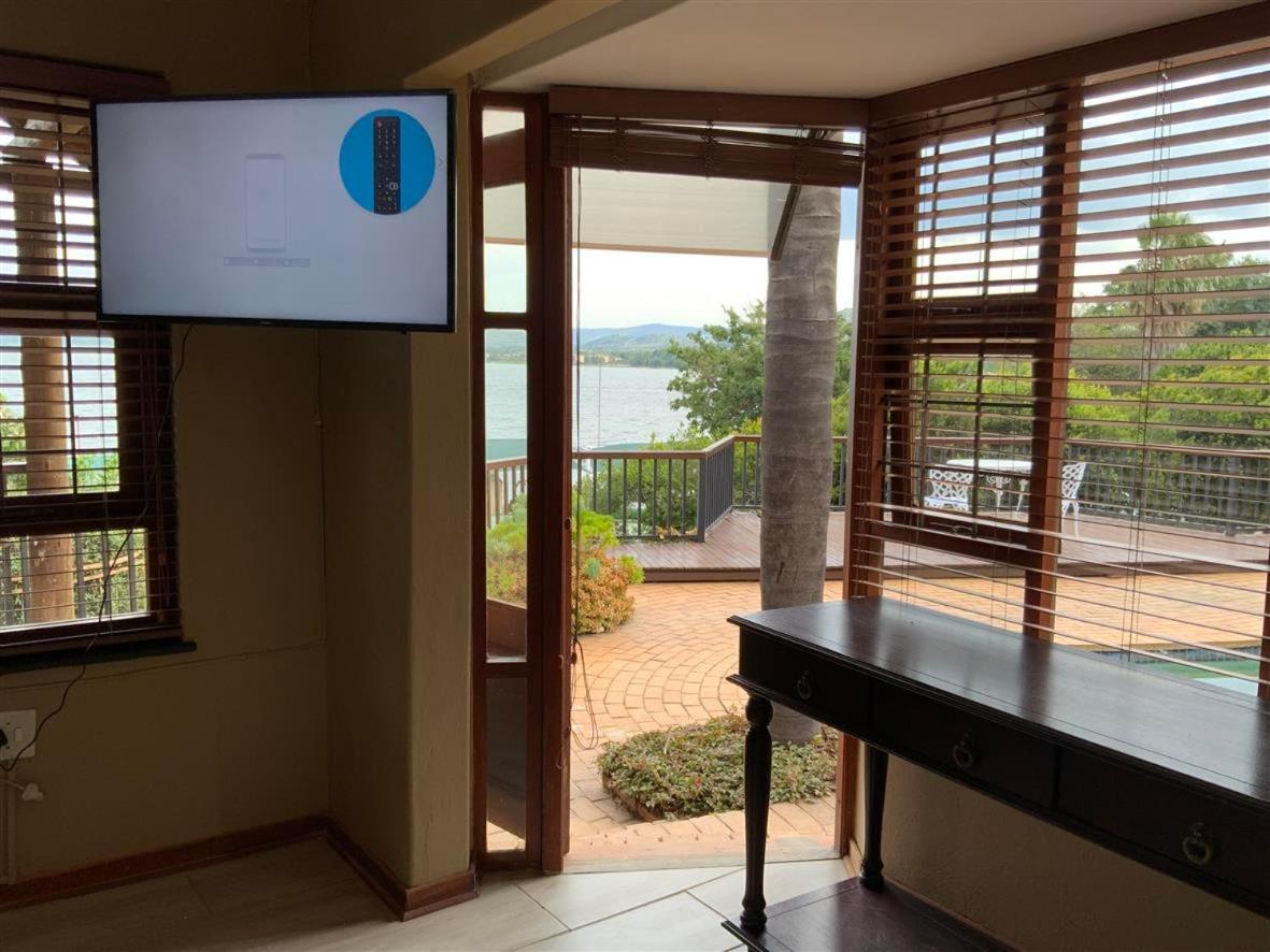 Marina Views Guesthouse Hartbeespoort Exterior foto