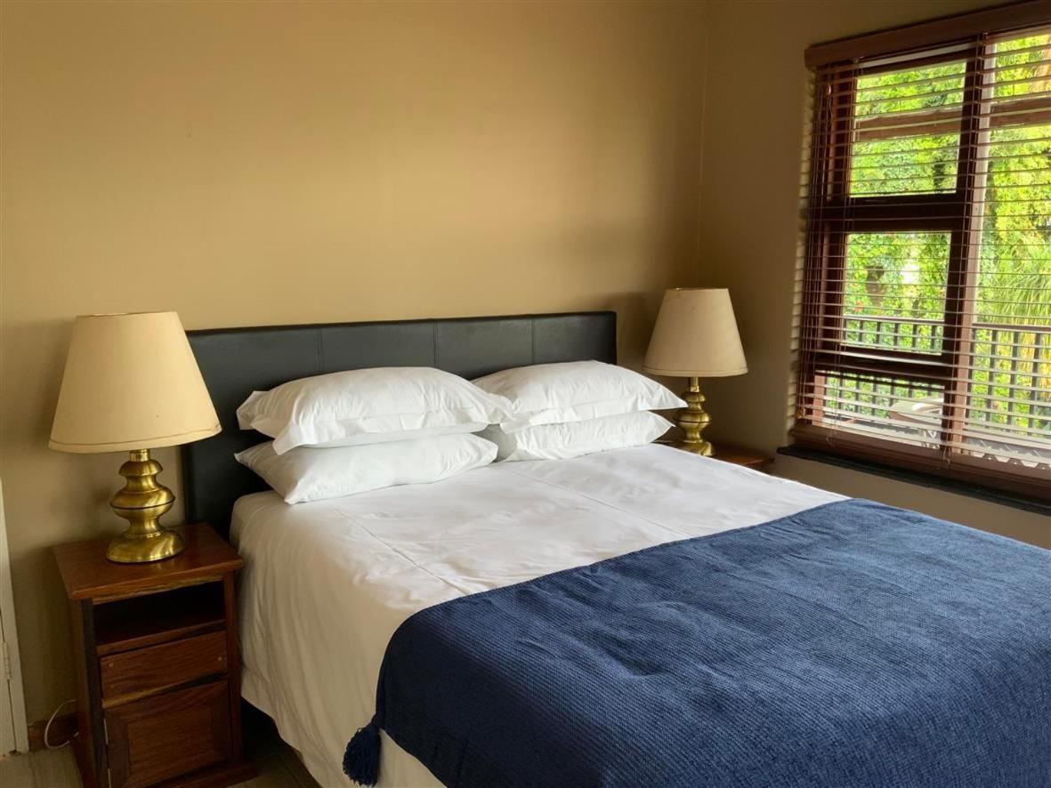 Marina Views Guesthouse Hartbeespoort Exterior foto