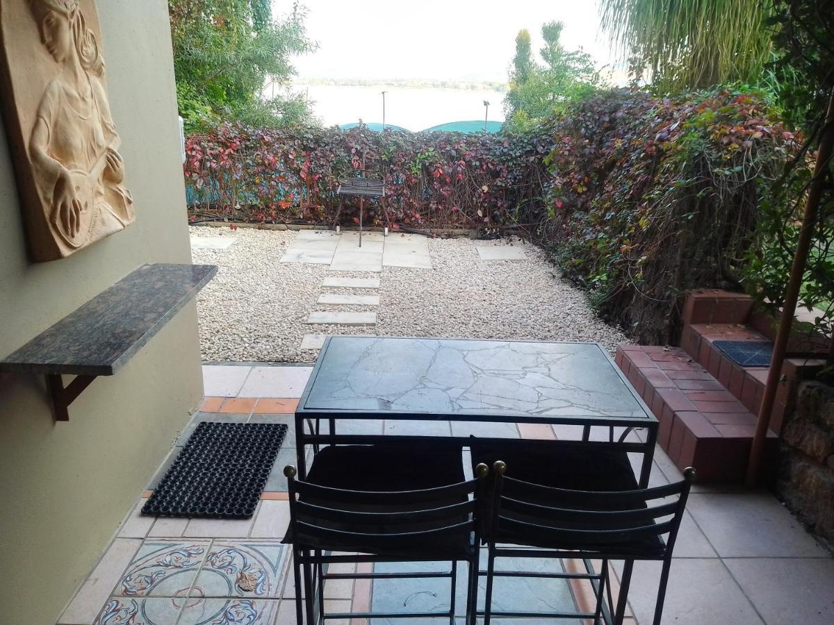 Marina Views Guesthouse Hartbeespoort Exterior foto